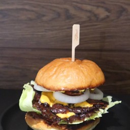 MAGA เบอร์เกอร์