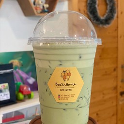 มัทฉะลาเต้(นมสดมะพร้าว)