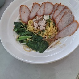 ก๋วยเตี๋ยว(แห้ง)+น้ำซุป