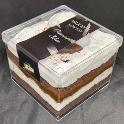 เค้ก คุ๊กกี้ แอนด์ ครีม กล่อง