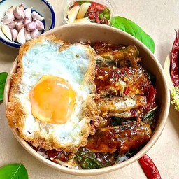 กระเพาปลากระป๋อง