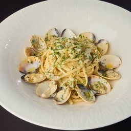 ลิงกวินี อัลเล วองโกเล่  (เส้นลิงกวินีหอยลาย)