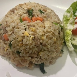 ข้าวผัดหมูสับ