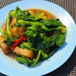 ผัดคะน้า