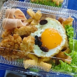 ข้างผัดอเมริกัน