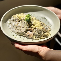 Spaghetti Truffle sauce