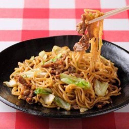 เตี๋ยวเส้นคลุก - ไก่ย่างทรงเครื่อง