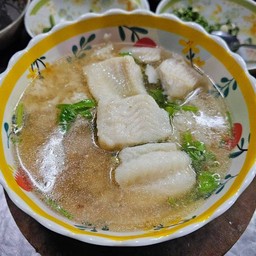 สถานีมีโจ๊ก เจ๊แอ๊ด โต้รุ้งสถานีรถไฟ