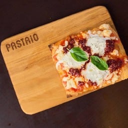 พิซซ่า เอ็นดูจา  (พิซซ่าซาลามี่เผ็ดจากอิตาลี)