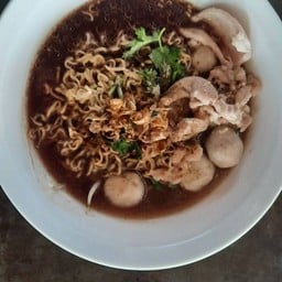 ก๋วยเตี๋ยว-เย็นตาโฟ