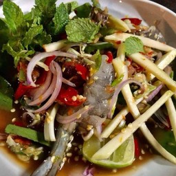 กุ้งพล่า