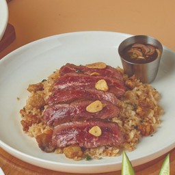 R3.ข้าวผัดมันเนื้อ เนื้อย่าง