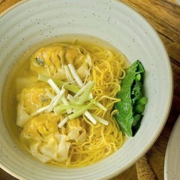Egg Noodle with Special Wontons