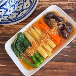 สี่สหายน้ำมันหอย