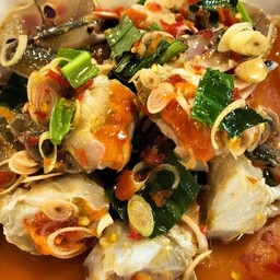 ยำปูดาว(วันนี้เป็นปูดาวนะคะ)