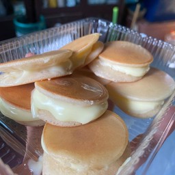 แพนเค้กไส้ทะลัก