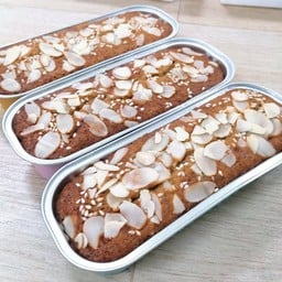 เค้กกล้วยหอมสูตรโบราณ(140กรัม)ราคา1ชิ้น