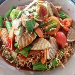 ตำมาม่าหมูยอ