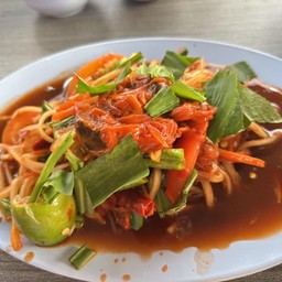 ตำหอยดอง