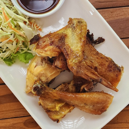 ไก่ย่างเขาสวนกวาง ครึ่งตัว