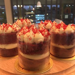 Red velvet cheese cake
