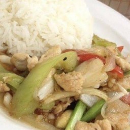 ข้าวราดผัดพริกหยวกหมู