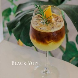 Black yuzu