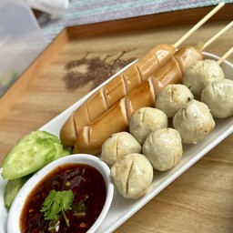 ลูกชิ้นปิ้ง