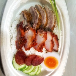 ข้าวเป็ดย่างหมูแดงฮ่องกง