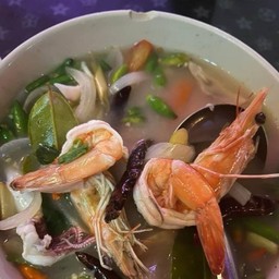 ต้มโจทะเล (หม้อไฟ)