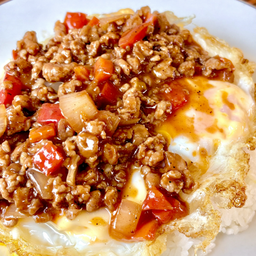 ข้าวไข่ระเบิด