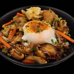 ข้าวผัดเนื้อยากินิคุ