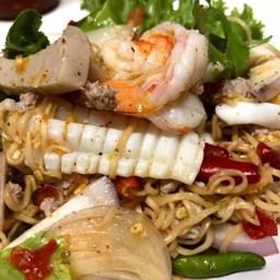 ยำมาม่ารวมมิตร