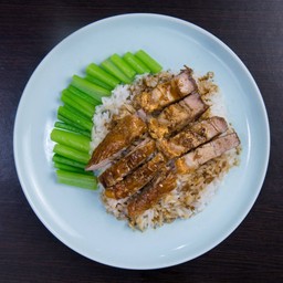 ข้าว เป็ดย่าง หมูกรอบ # 4.4