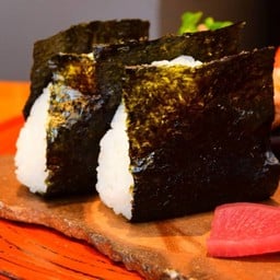 Mini-Onigiri-Mentaiko-2P ミニおにぎり明太子2個 โอนิกิริเมนไทโกะ 2 อัน