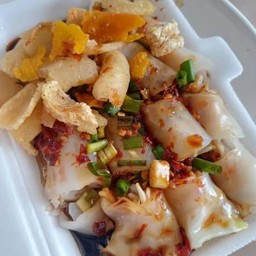 (ม๊าว่าถูก) ก๋วยเตี๋ยวหลอด