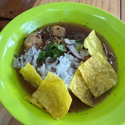 ติดเส้น เย็นตาโฟ&ก๋วยเตี๋ยวต้มยำ