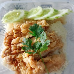ข้าวสวยหน้าไก่ทอด