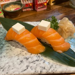 Salmon Creamcheese Nigiri