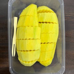 มะม่วงแก้วขมิ้นหวาน