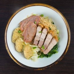บะหมี่เกี๊ยว หมูแดง หมูกรอบ # 2.7