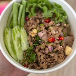 ข้าวหน้าลาบหมู