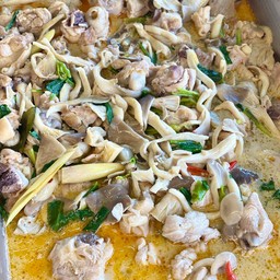 ต้มข่าไก่