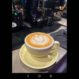 ชาไทยร้อน