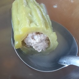 ต้มจืด มะระ ยัดไส้