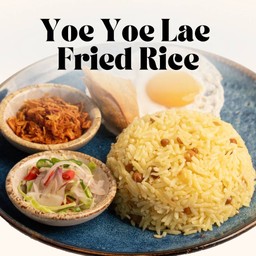 ข้าวผัดโยโยเล