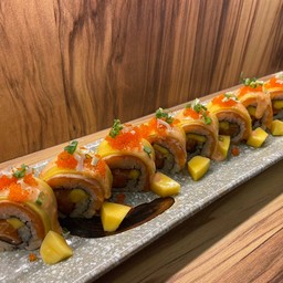 โรลมะม่วงสุก