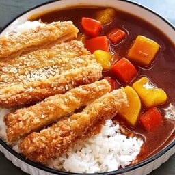 ข้าวหมูทอดแกงกะหรี่ เจ