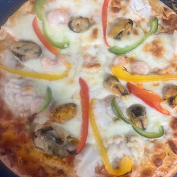 พิซซ่าซีฟู๊ด/หนานุ่ม(ถาดใหญ่)