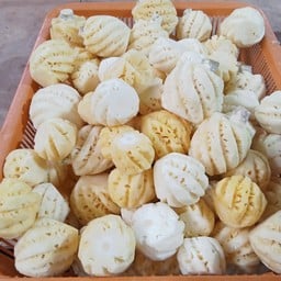 บ้านสับปะรด นางแล-ภูแล